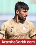 گزینه دفاع راست پرسپولیس چپ‌پاست